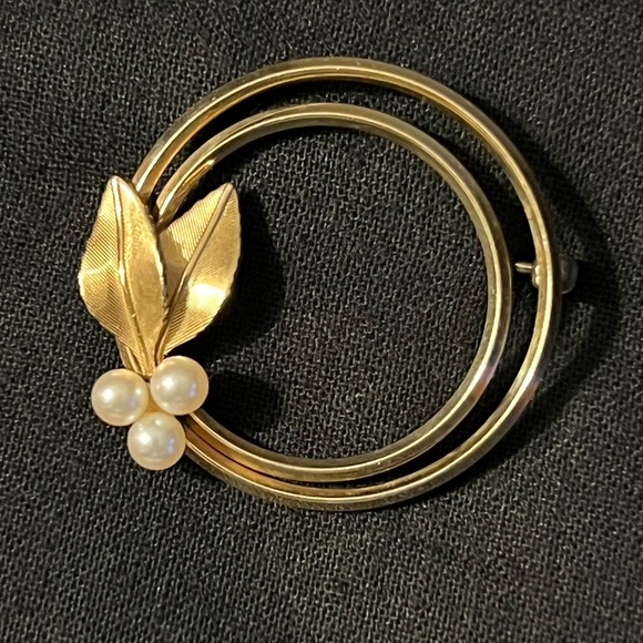 Vintage Krementz Brooch - Picture 4 of 11